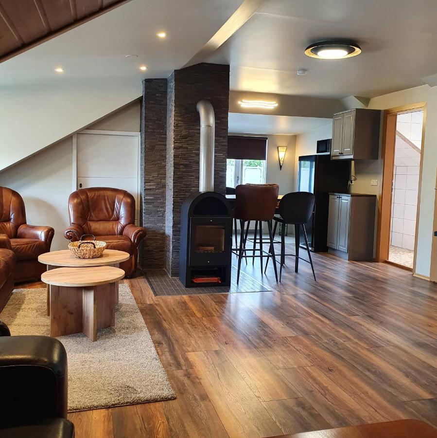 آكيورِيْري E18 Apartments المظهر الخارجي الصورة