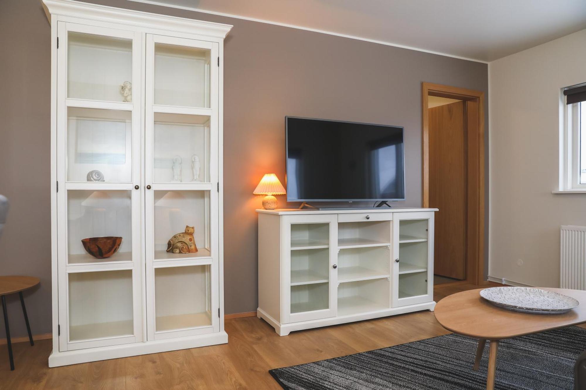 آكيورِيْري E18 Apartments الغرفة الصورة
