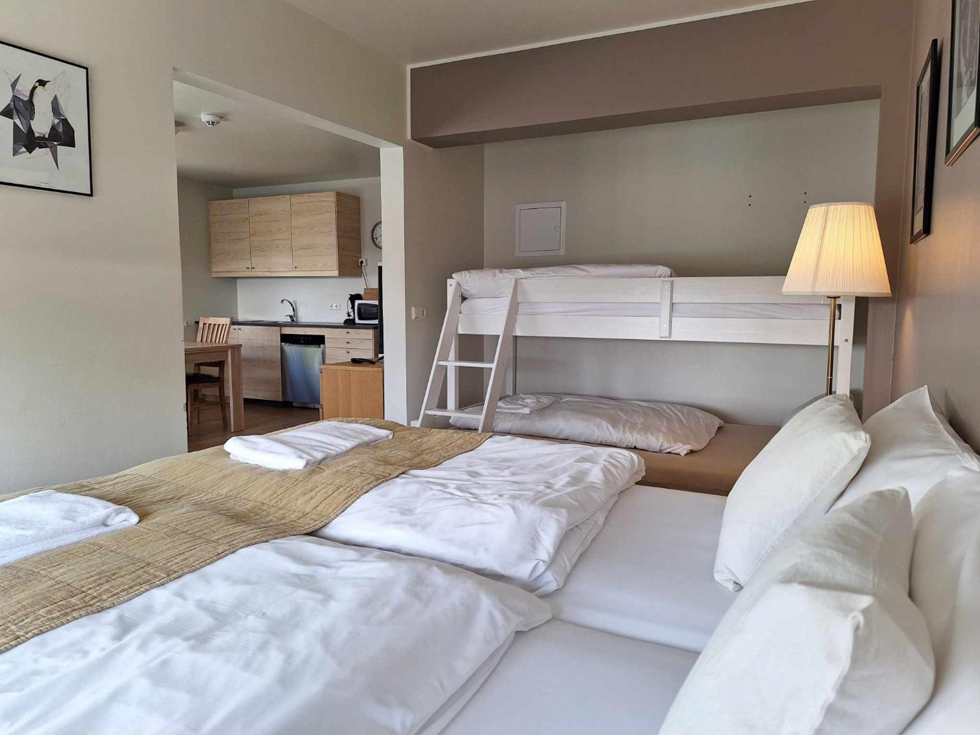 آكيورِيْري E18 Apartments المظهر الخارجي الصورة